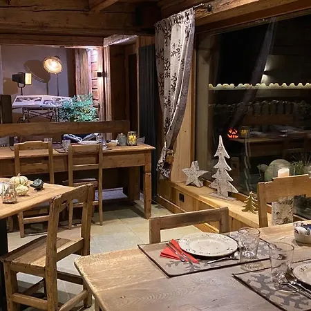 Les Trompeurs Chez Odette Panzió 3*