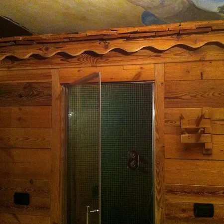 Les Trompeurs Chez Odette Bed & Breakfast Cogne
