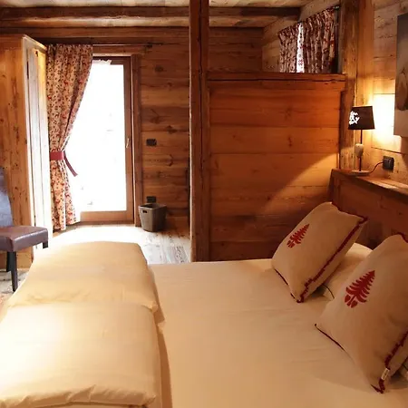 Bed & Breakfast Les Trompeurs Chez Odette Cogne