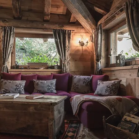 Bed & Breakfast Les Trompeurs Chez Odette 3*