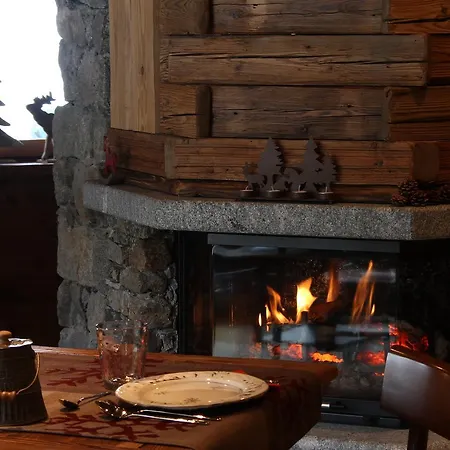 Les Trompeurs Chez Odette Bed & Breakfast