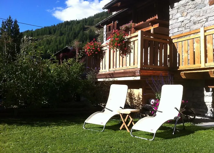 Les Trompeurs Chez Odette