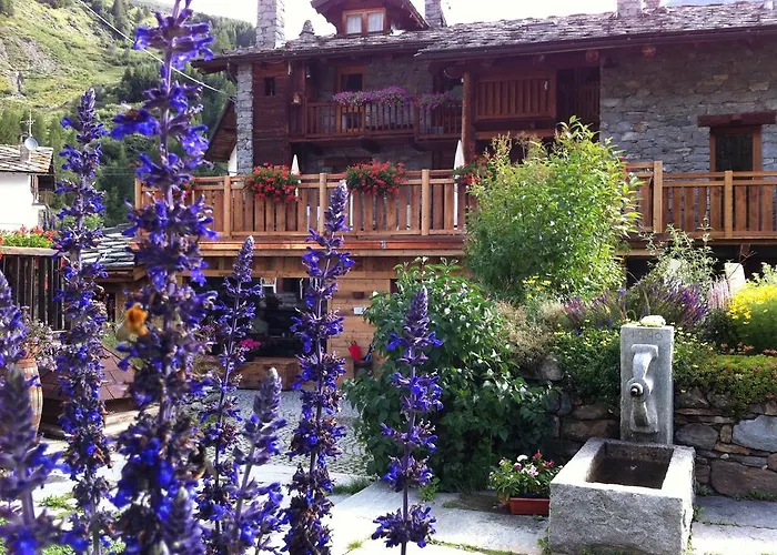 Bed & Breakfast Les Trompeurs Chez Odette Cogne