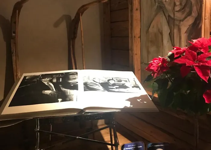 Les Trompeurs Chez Odette Bed & Breakfast Cogne